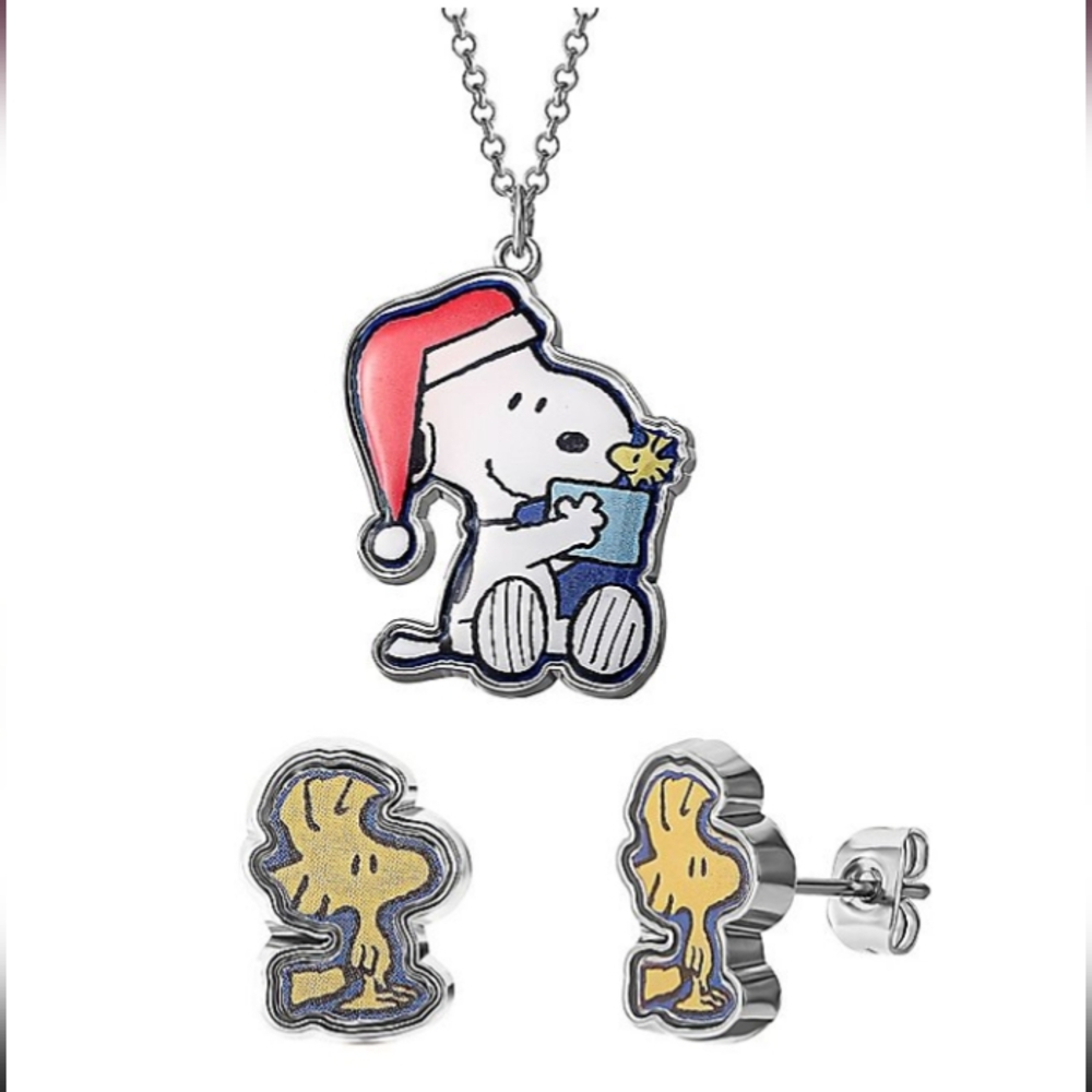 NEW Peanuts Snoopy & Woodstock Christmas Earrings & Necklace Set